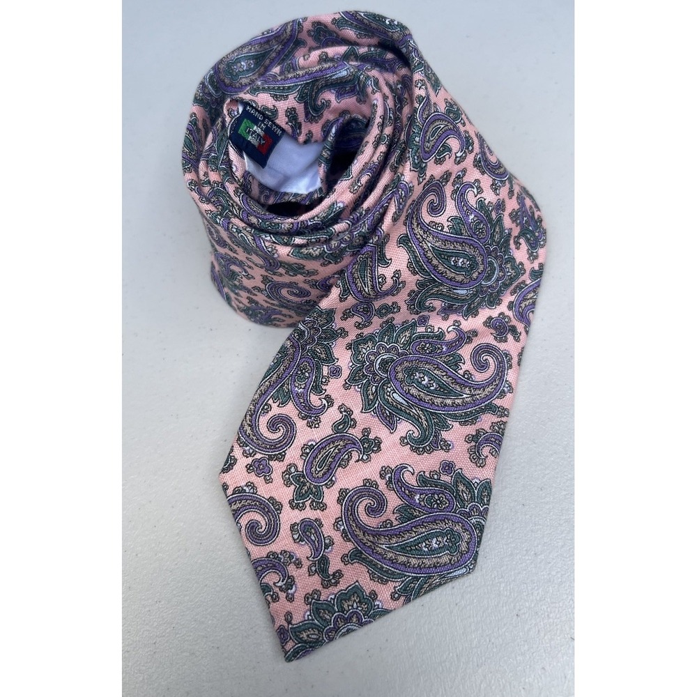 Briar Racquet Club Mens Tie Made in Italy Hand Sewn Pink Paisley 55" Necktie